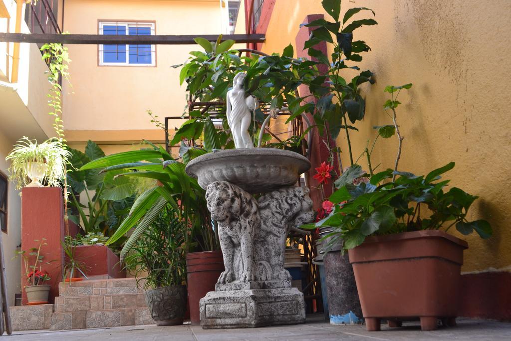 Hotel Casona La Boheme Buenos Aires Bagian luar foto