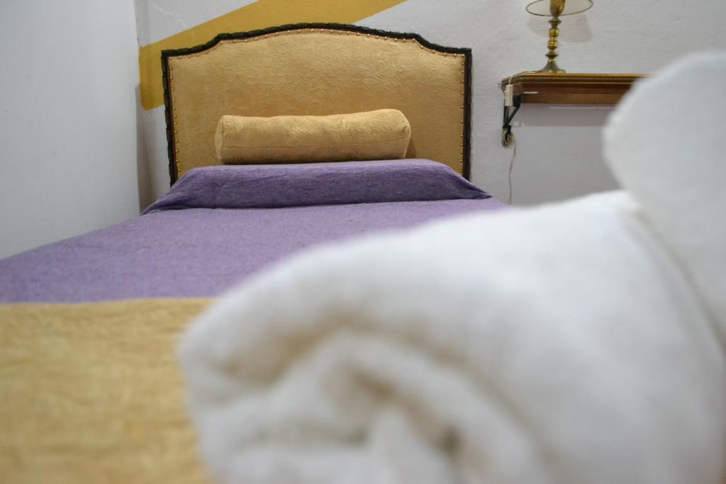 Hotel Casona La Boheme Buenos Aires Ruang foto
