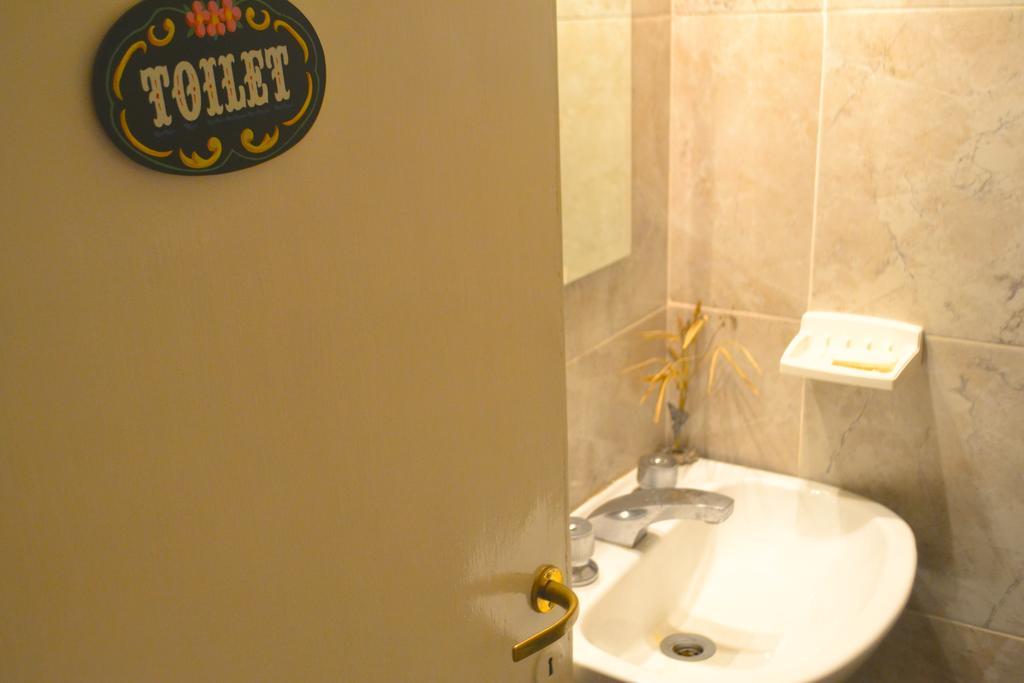 Hotel Casona La Boheme Buenos Aires Bagian luar foto