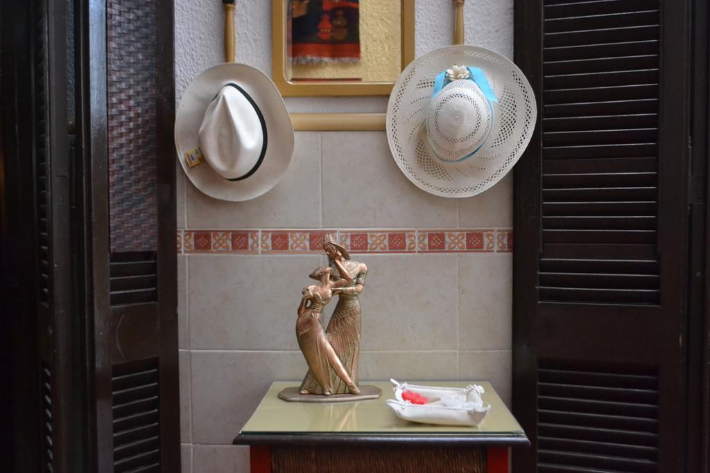 Hotel Casona La Boheme Buenos Aires Bagian luar foto