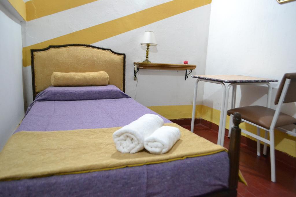 Hotel Casona La Boheme Buenos Aires Ruang foto